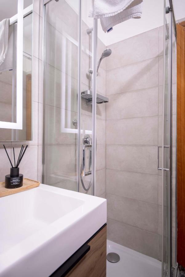 Stranamore Apartments Trastevere Roma Dış mekan fotoğraf